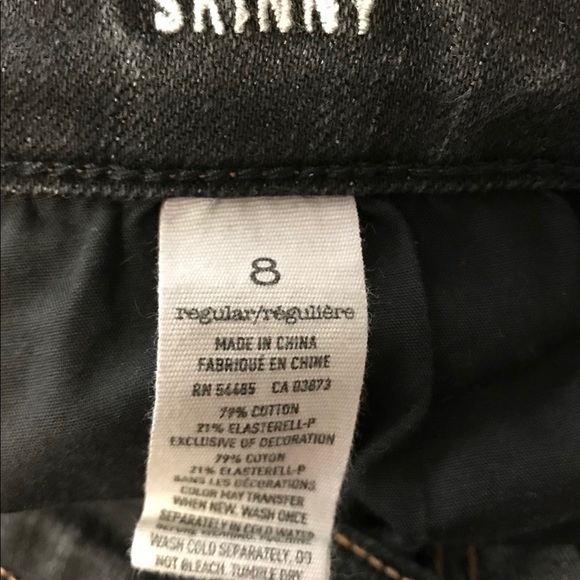 American Eagle Skinny Black Jeans - Size 8 - Picture 4 of 4